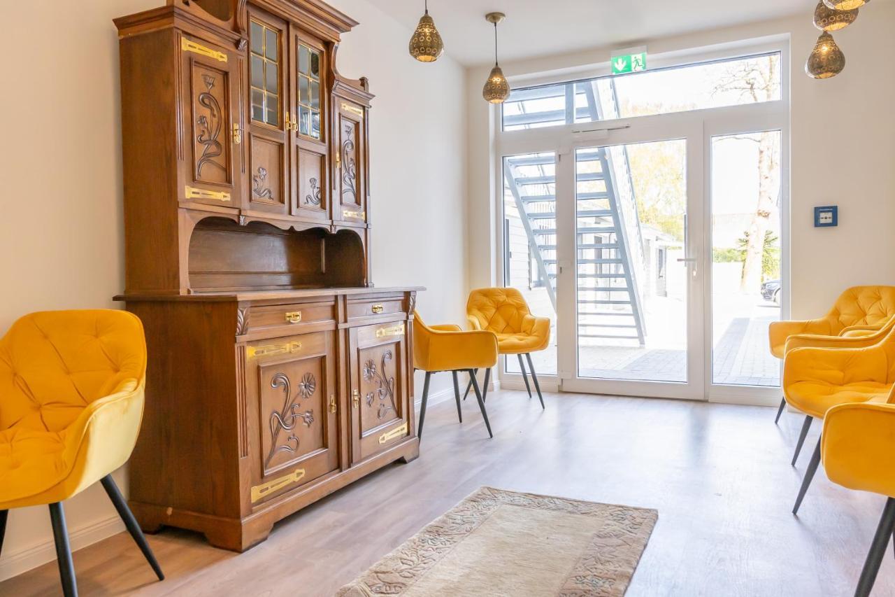 Landschaftliches Haus Aparthotel Tönning Eksteriør bilde