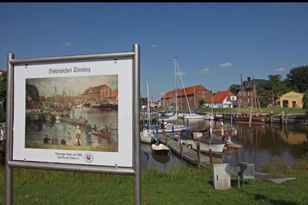 Landschaftliches Haus Aparthotel Tönning Eksteriør bilde